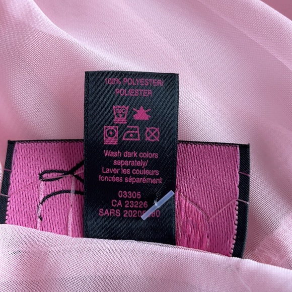 La Senza ,Pink and black négligée set, size medium - Picture 10 of 10